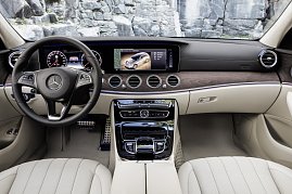 Neue Mercedes-Benz E-Klasse All-Terrain (Foto: Daimler AG)