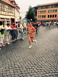 Viele Mühlhäuser und Gäste feuerten die Läufer - hier Susanne Hohlbein - an. (Foto: privat)