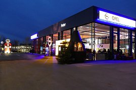 Neues OPEL-Haus in Nordhausen eröffnet  (Foto: Depping/Jung, Automobile Peter GmbH)