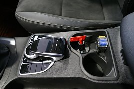 Übergabe des Kommando-Einsatzwagens