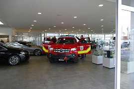 Übergabe des Kommando-Einsatzwagens