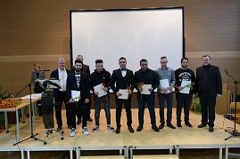 Zeugnisübergabe an unsere Mechatroniker-Gesellen