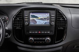 Interieur, neues Infotainmentsystem Audio 40, 7-Zoll-Touchscreen (Foto: Mercedes-Benz AG)