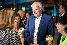 67. TH&Uuml;RINGER TOP LOUNGE