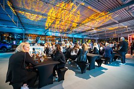 67. TH&Uuml;RINGER TOP LOUNGE