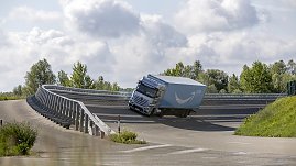 Daimler Truck stellt CO2-neutralen Fernverkehr in den Mittelpunkt der IAA Transportation 2024