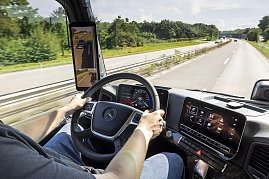 Daimler Truck stellt CO2-neutralen Fernverkehr in den Mittelpunkt der IAA Transportation 2024