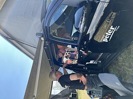 Bilder vom Bergwitztriathlon 2025. Sowohl von der Atmosphäre vor Ort, vom Autohaus Peter Stand, vom #TeamPeter und vom Wettkampf an sich.