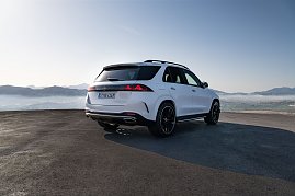 Der neue Mercedes-Benz GLE von hinten.