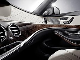 Mercedes-Benz S-Klasse Interieur. Das perfekt abgestimmte Material- und Farbkonzept zeigt einen exklusiven Innenraum wie aus einem Guss. (Foto: MB)