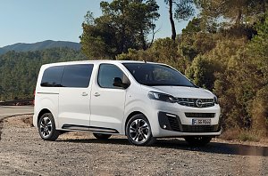 Zafira Life