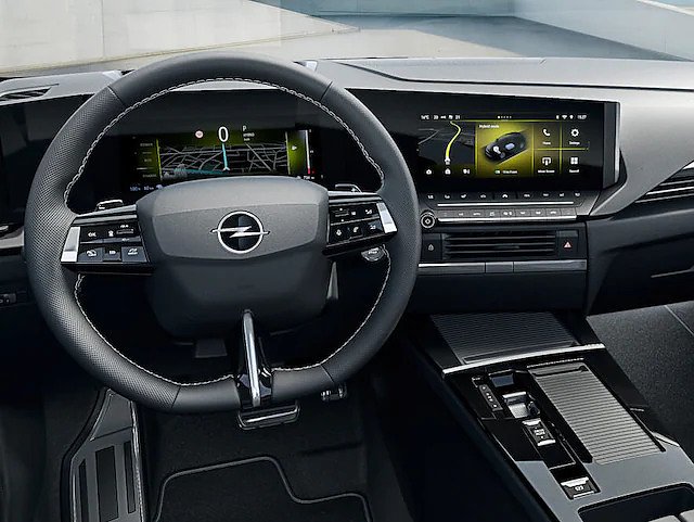 HERAUSRAGENDES INTERIEUR