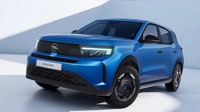 blauer Opel Frontera