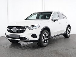 Mercedes-Benz GLC 300 de 4M Avantgarde/ LED/ Kamera/ Panorama_SD/ 