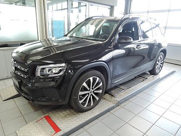 Mercedes-Benz GLB 220 d 4M Progressive/Night/Off-Road/LED/. Mercedes-Benz GLB 220 d 4M Progressive/Night/Off-Road/LED/