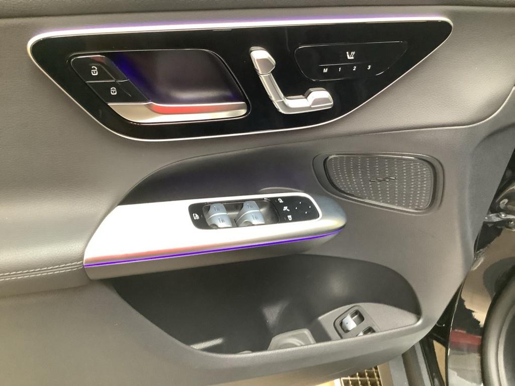 Mercedes-Benz GLC 300 e 4M Coupé Avantgarde/Advanced/LED/AHK Mercedes-Benz GLC 300 e 4M Coupé Avantgarde/Advanced/LED/AHK