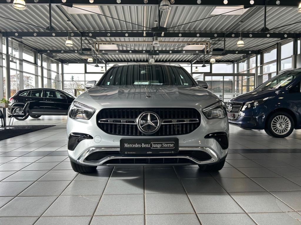 Mercedes-Benz GLA 250 e Progressive/8G/LED/Kamera/Navi/AHK/ Mercedes-Benz GLA 250 e Progressive/8G/LED/Kamera/Navi/AHK/
