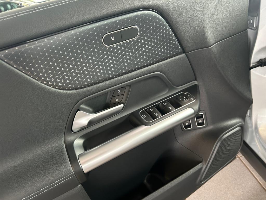 Mercedes-Benz GLA 250 e Progressive/8G/LED/Kamera/Navi/AHK/ Mercedes-Benz GLA 250 e Progressive/8G/LED/Kamera/Navi/AHK/