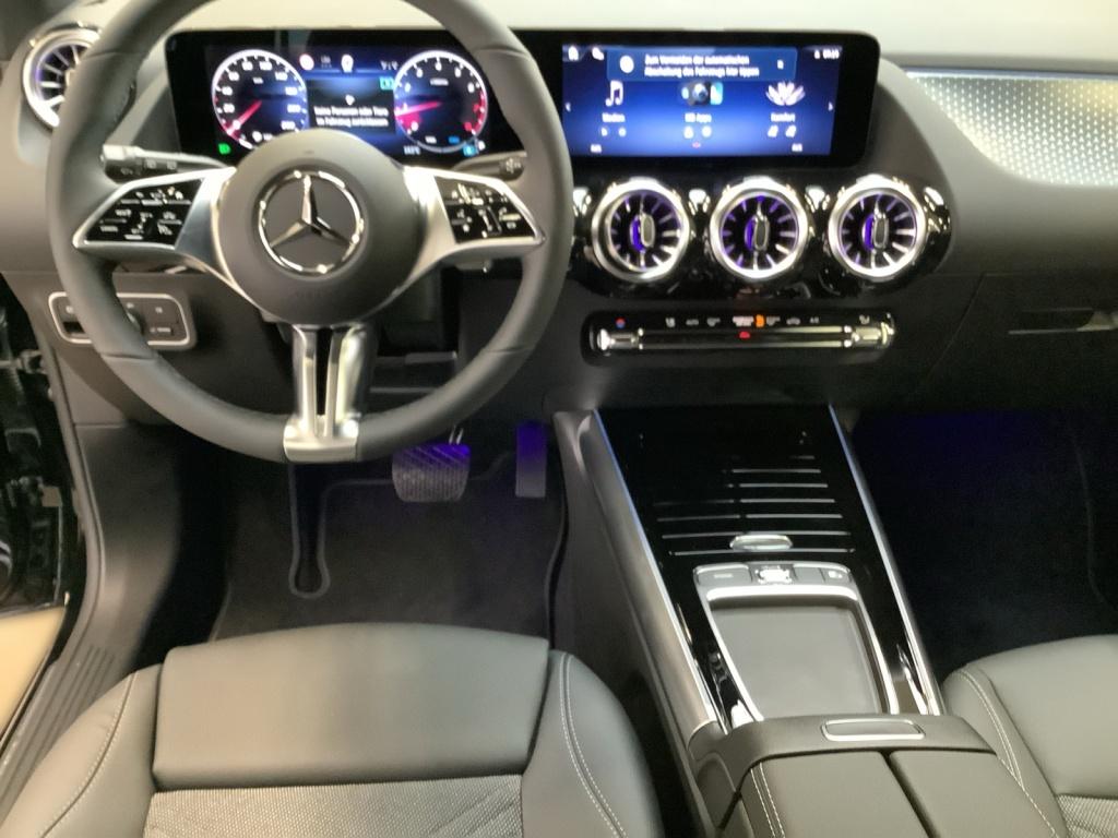 Mercedes-Benz B 220 4MATIC PROGRESSIVE+AHK+MBUX+LED+THERMATIC Mercedes-Benz B 220 4MATIC PROGRESSIVE+AHK+MBUX+LED+THERMATIC