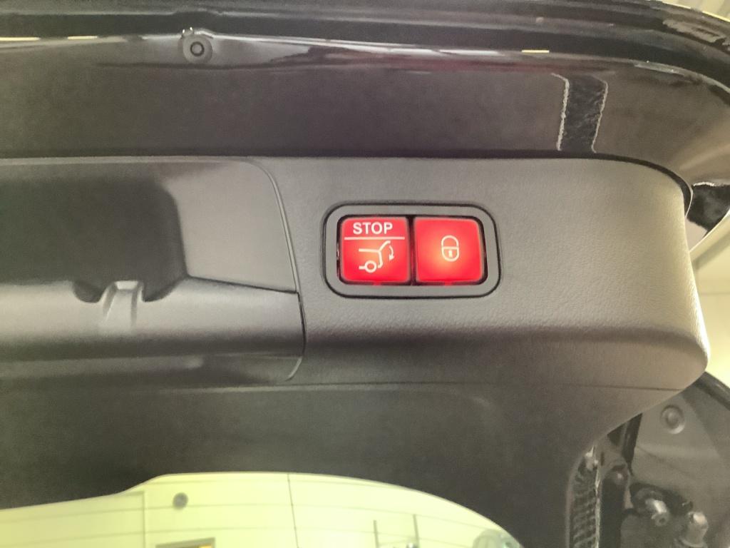 Mercedes-Benz B 220 4MATIC PROGRESSIVE+AHK+MBUX+LED+THERMATIC Mercedes-Benz B 220 4MATIC PROGRESSIVE+AHK+MBUX+LED+THERMATIC