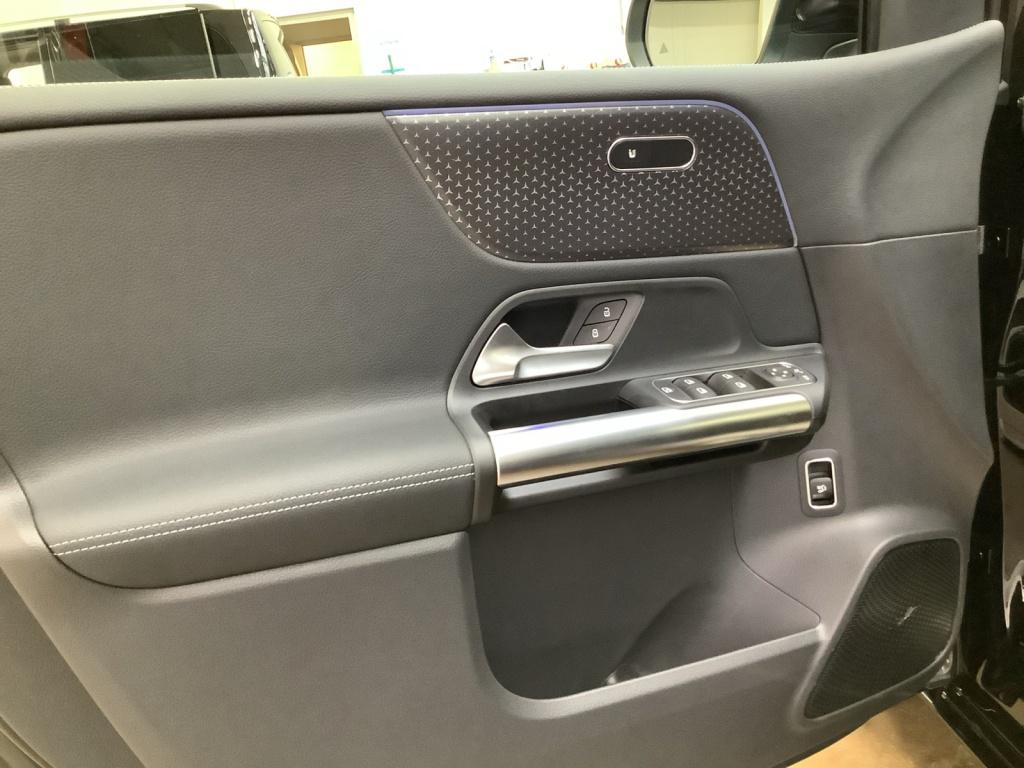 Mercedes-Benz B 220 4MATIC PROGRESSIVE+AHK+MBUX+LED+THERMATIC Mercedes-Benz B 220 4MATIC PROGRESSIVE+AHK+MBUX+LED+THERMATIC