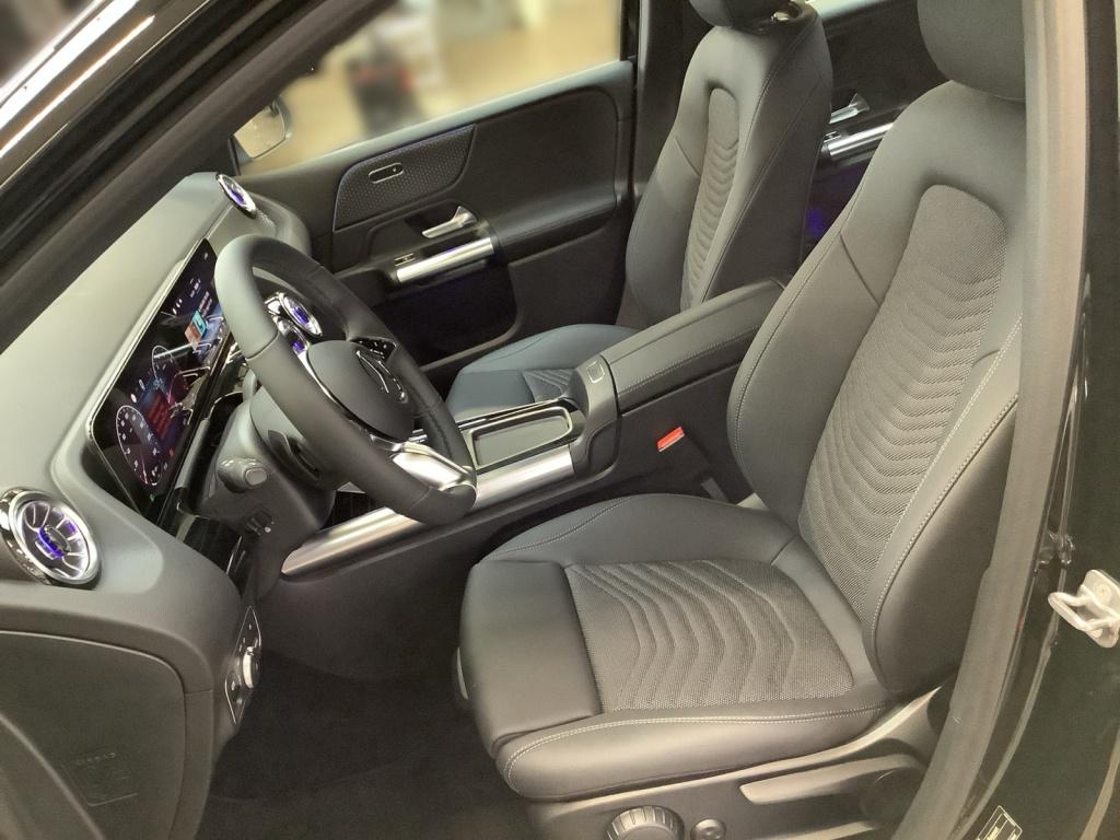 Mercedes-Benz B 220 4MATIC PROGRESSIVE+AHK+MBUX+LED+THERMATIC Mercedes-Benz B 220 4MATIC PROGRESSIVE+AHK+MBUX+LED+THERMATIC