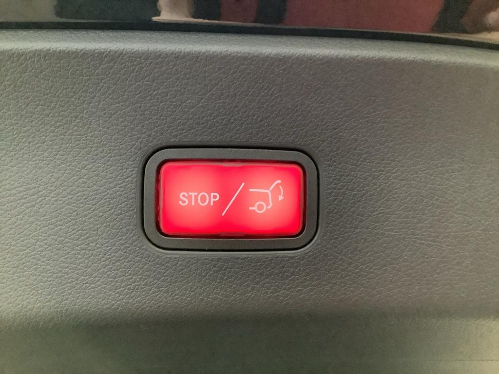 Mercedes-Benz GLC 220 d 4MATIC Coupé AMG+20+PANO+AHK+MBUX+9G Mercedes-Benz GLC 220 d 4MATIC Coupé AMG+20+PANO+AHK+MBUX+9G