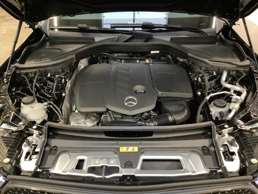 Mercedes-Benz GLC 220 d 4MATIC Coupé AMG+20+PANO+AHK+MBUX+9G Mercedes-Benz GLC 220 d 4MATIC Coupé AMG+20+PANO+AHK+MBUX+9G