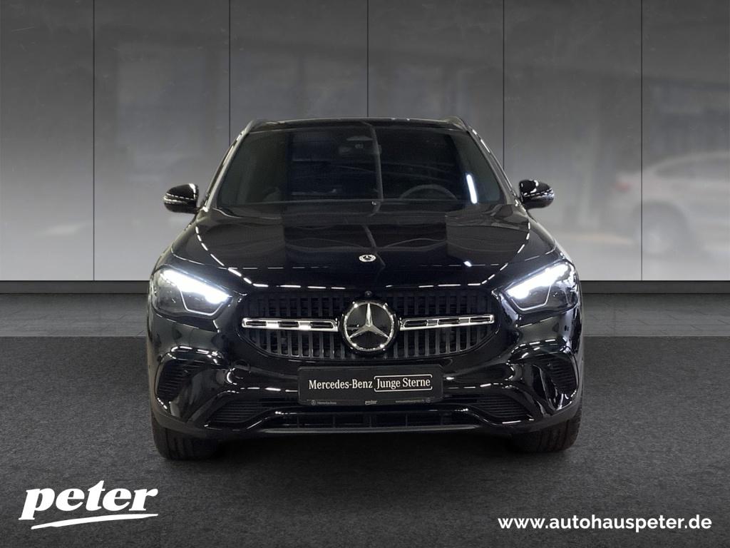 Mercedes-Benz GLA 220 4MATIC +NIGHT+19+PANO+8G+MULTIBEAM+AHK+ Mercedes-Benz GLA 220 4MATIC +NIGHT+19+PANO+8G+MULTIBEAM+AHK+