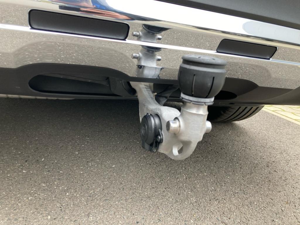 Mercedes-Benz GLC 220 d 4M AMG/20/DIGITAL/Panorama-SD/360°K/ Mercedes-Benz GLC 220 d 4M AMG/20/DIGITAL/Panorama-SD/360°K/