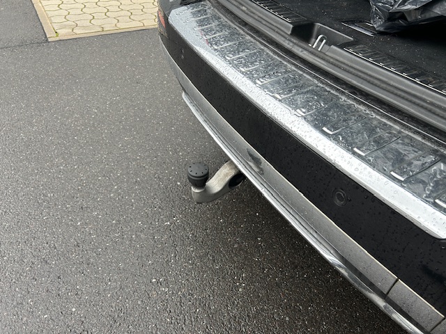 Mercedes-Benz ML 350 4M /19/7G/ILS/Schiebedach/Distronic/AHK/ Mercedes-Benz ML 350 4M /19/7G/ILS/Schiebedach/Distronic/AHK/