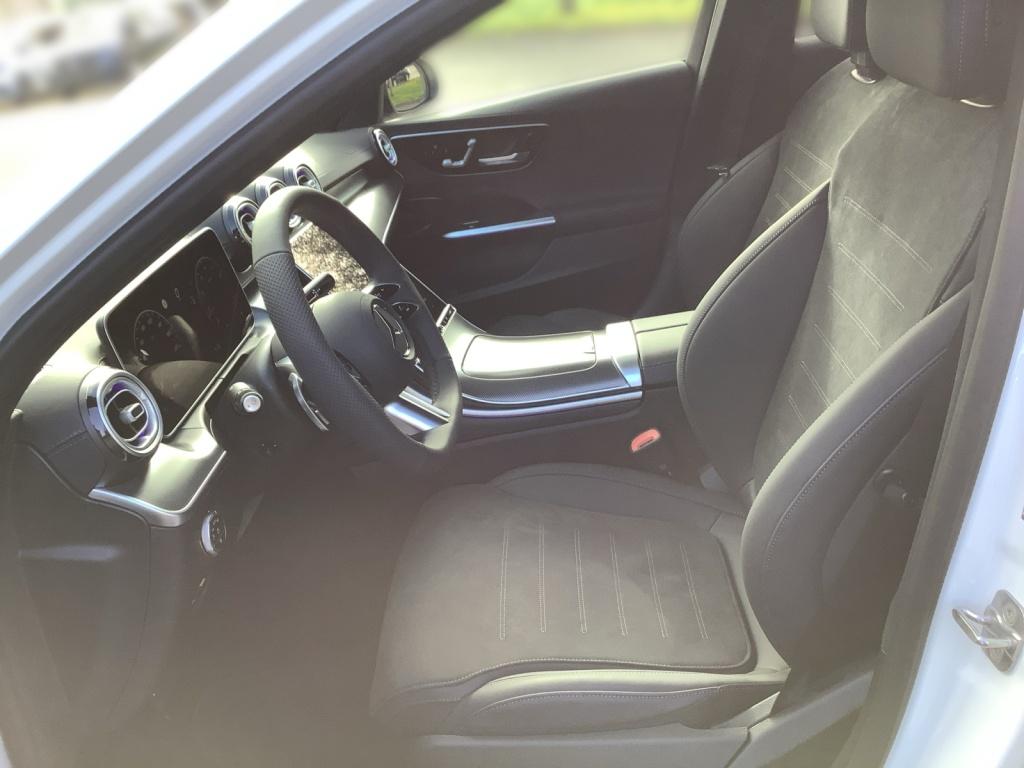 Mercedes-Benz C 180 ++AMG+NIGHT+9G-TRONIC+LED+MBUX+THERMATIC++ Mercedes-Benz C 180 ++AMG+NIGHT+9G-TRONIC+LED+MBUX+THERMATIC++