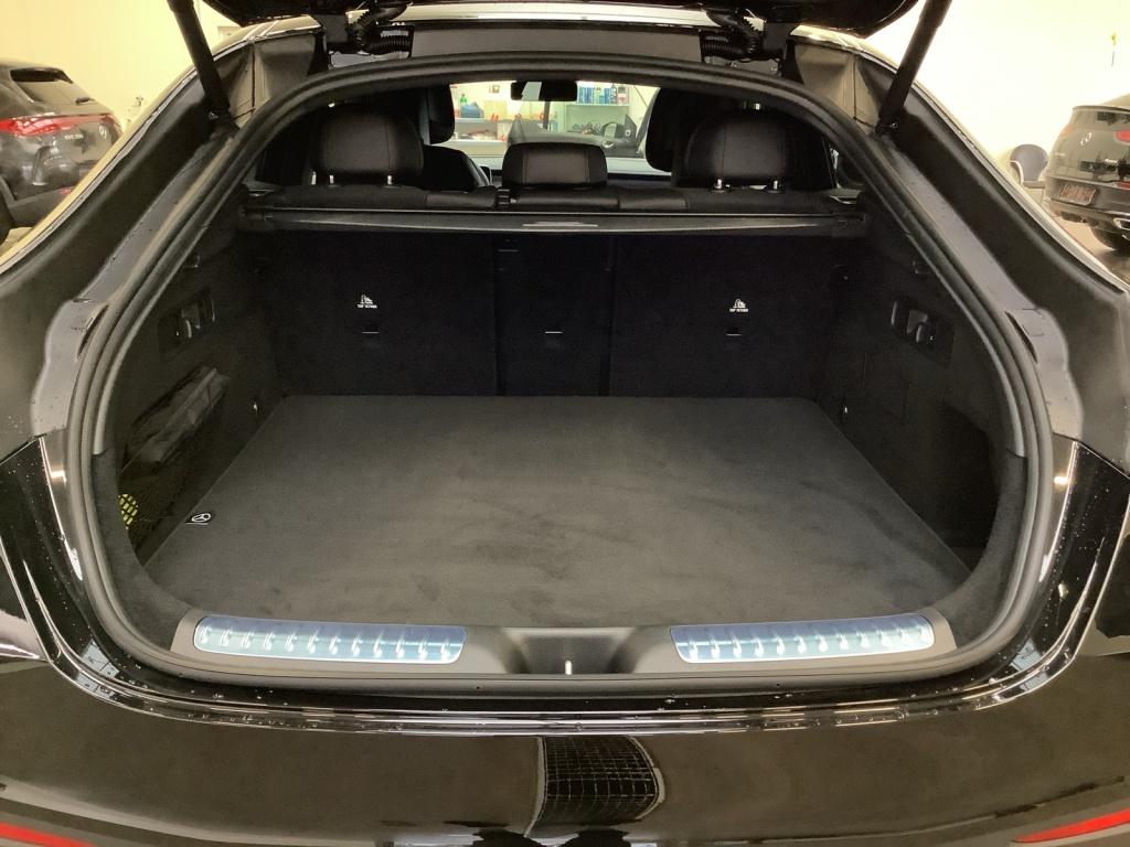 Mercedes-Benz GLC 220 d 4MATIC Coupé AMG+20+DIGITAL+9G+MEMORY Mercedes-Benz GLC 220 d 4MATIC Coupé AMG+20+DIGITAL+9G+MEMORY