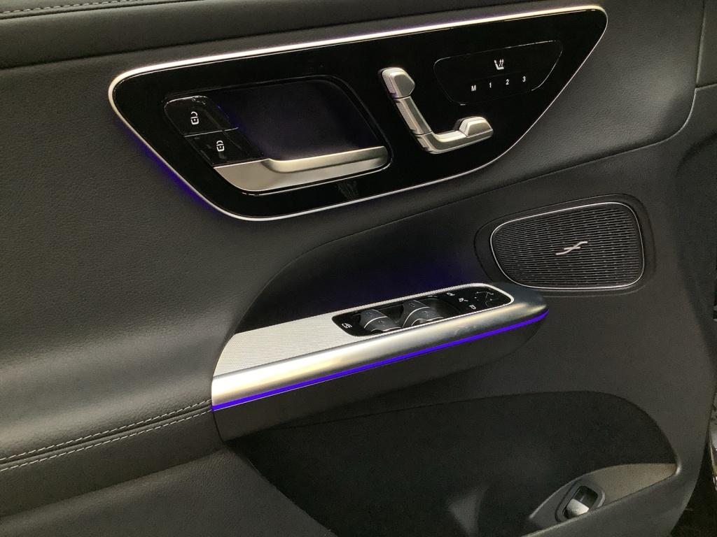 Mercedes-Benz GLC 220 d 4MATIC Coupé AMG+20+DIGITAL+9G+MEMORY Mercedes-Benz GLC 220 d 4MATIC Coupé AMG+20+DIGITAL+9G+MEMORY