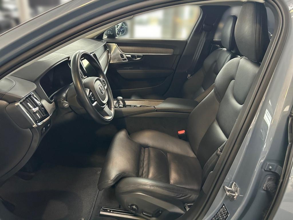 Volvo V90 Cross Country AWD/Pro/LED/Standheizung/HUD/ Volvo V90 Cross Country AWD/Pro/LED/Standheizung/HUD/