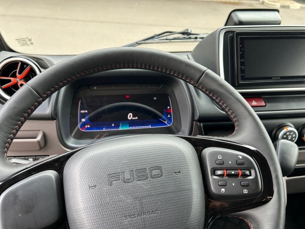 Fuso eCanter FUSO +Cam+SHZ Fuso eCanter FUSO +Cam+SHZ