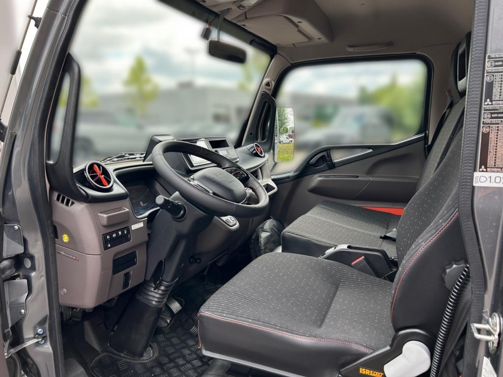 Fuso eCanter FUSO +Cam+SHZ Fuso eCanter FUSO +Cam+SHZ