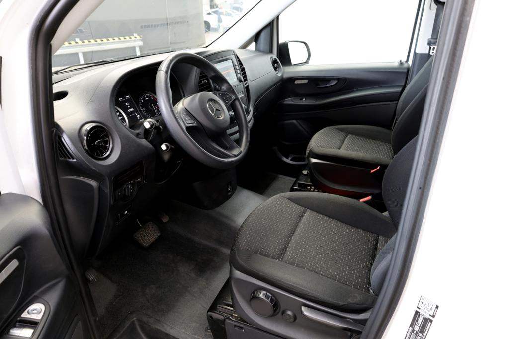 Mercedes-Benz Vito 114 CDI Tourer PRO Audio 40 Mercedes-Benz Vito 114 CDI Tourer PRO Audio 40