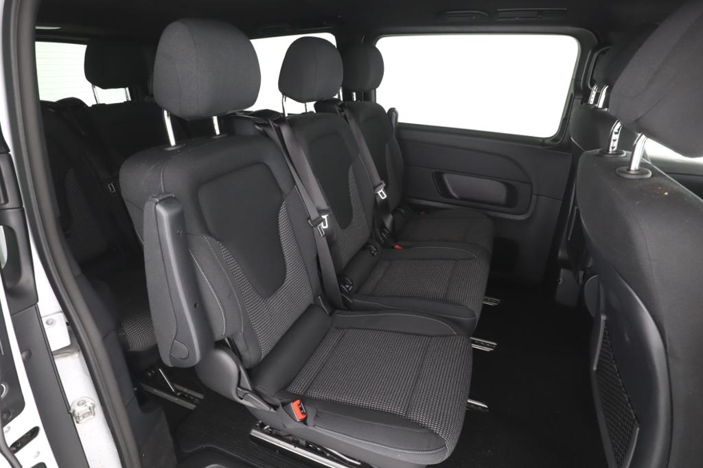 Mercedes-Benz V 220 d Style Multibeam/Distronic/AHK2.5T Mercedes-Benz V 220 d Style Multibeam/Distronic/AHK2.5T