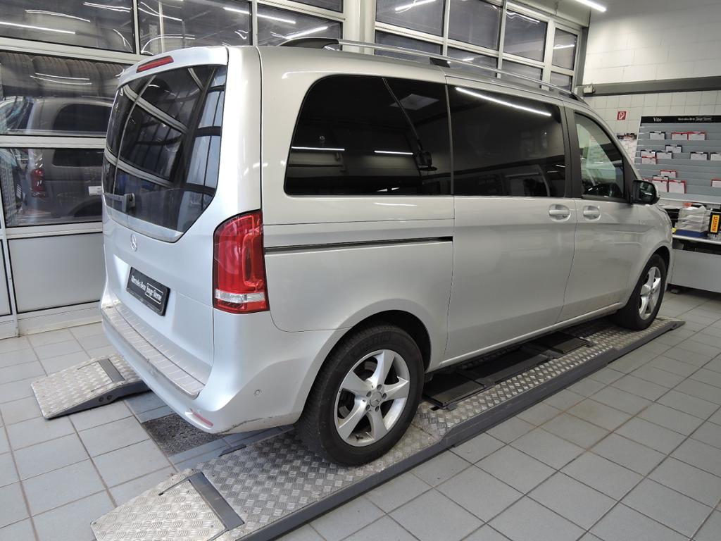 Mercedes-Benz V 300 d Edition 4 Matic LED-ILS/AHK2.5t/MBUX Mercedes-Benz V 300 d Edition 4 Matic LED-ILS/AHK2.5t/MBUX