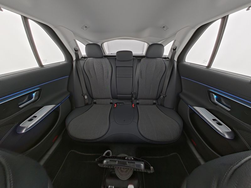 Mercedes-Benz E 200 T Avantgarde/Advanced/LED/Kamera/DAB/AHK/ Mercedes-Benz E 200 T Avantgarde/Advanced/LED/Kamera/DAB/AHK/