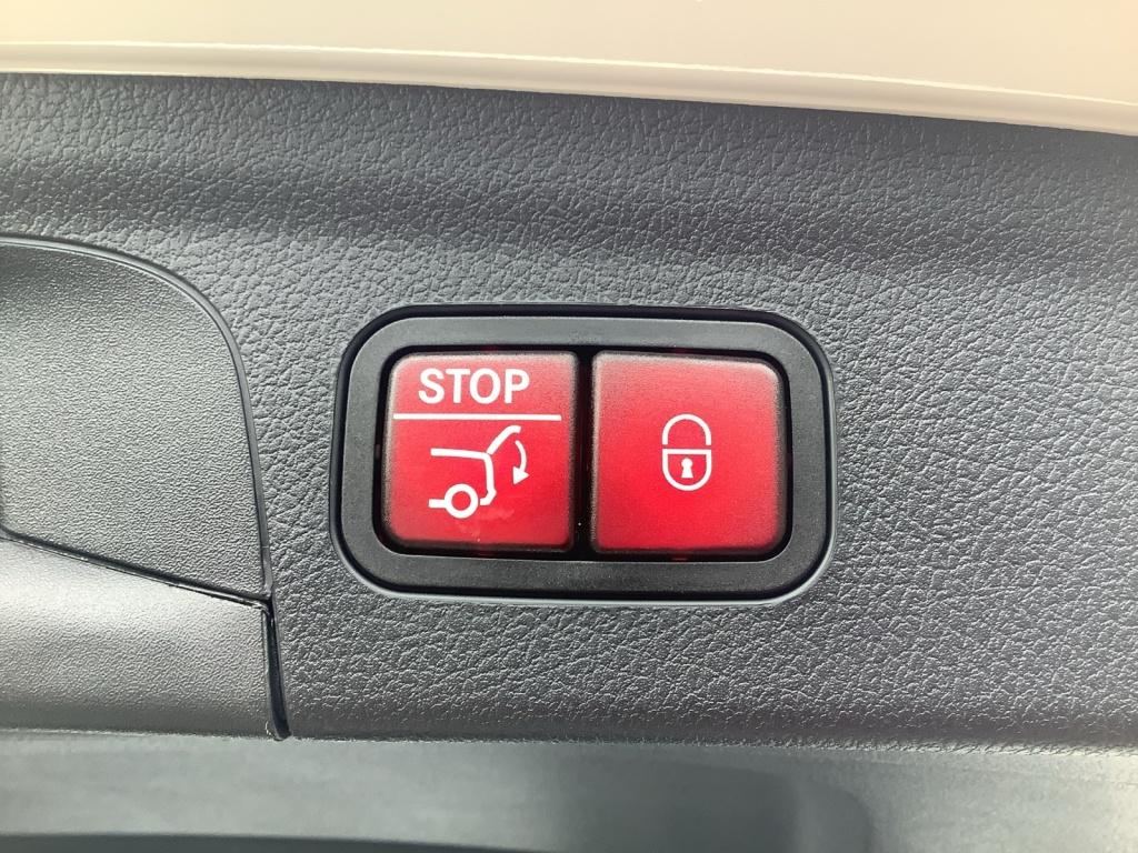 Mercedes-Benz GLE 300 d 4M Advanved/Multibeam/Panorama-SD/AHK/ Mercedes-Benz GLE 300 d 4M Advanved/Multibeam/Panorama-SD/AHK/