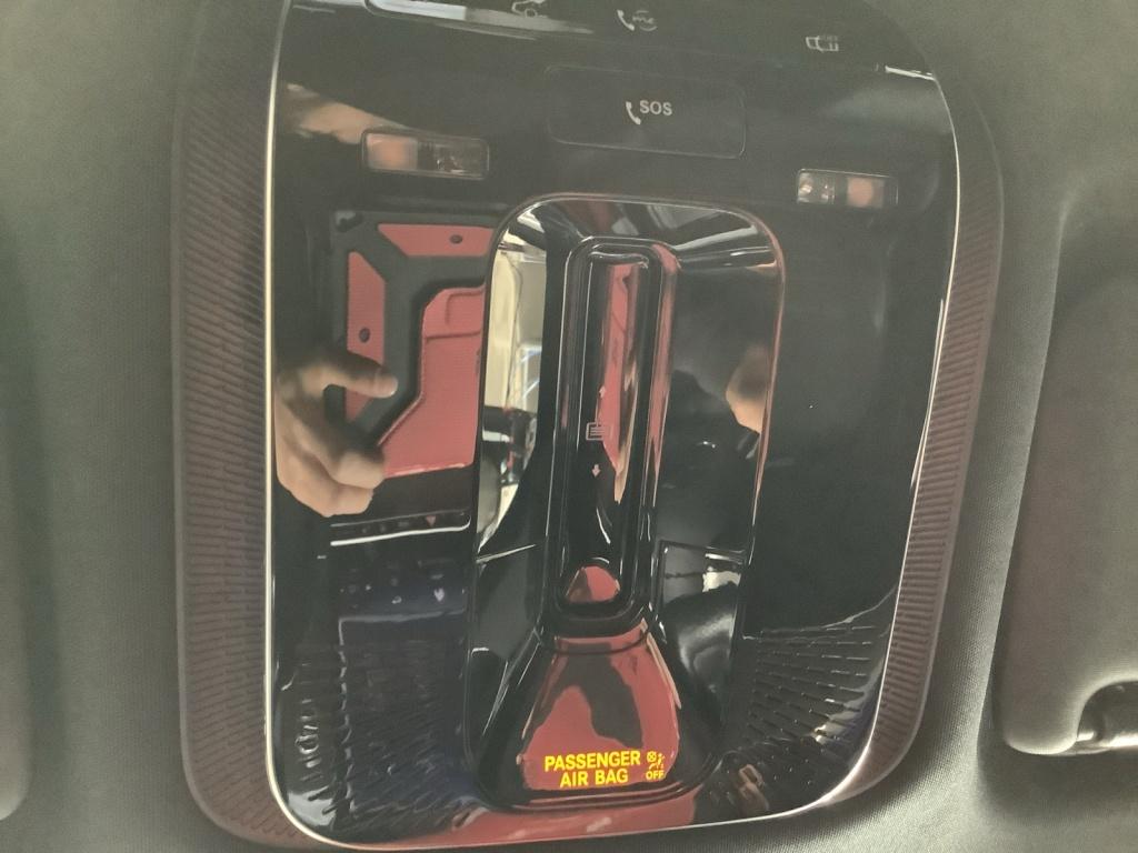 Mercedes-Benz GLC 300 de 4M Coupé AMG/LED/360°K/Panorama-D/AHK Mercedes-Benz GLC 300 de 4M Coupé AMG/LED/360°K/Panorama-D/AHK