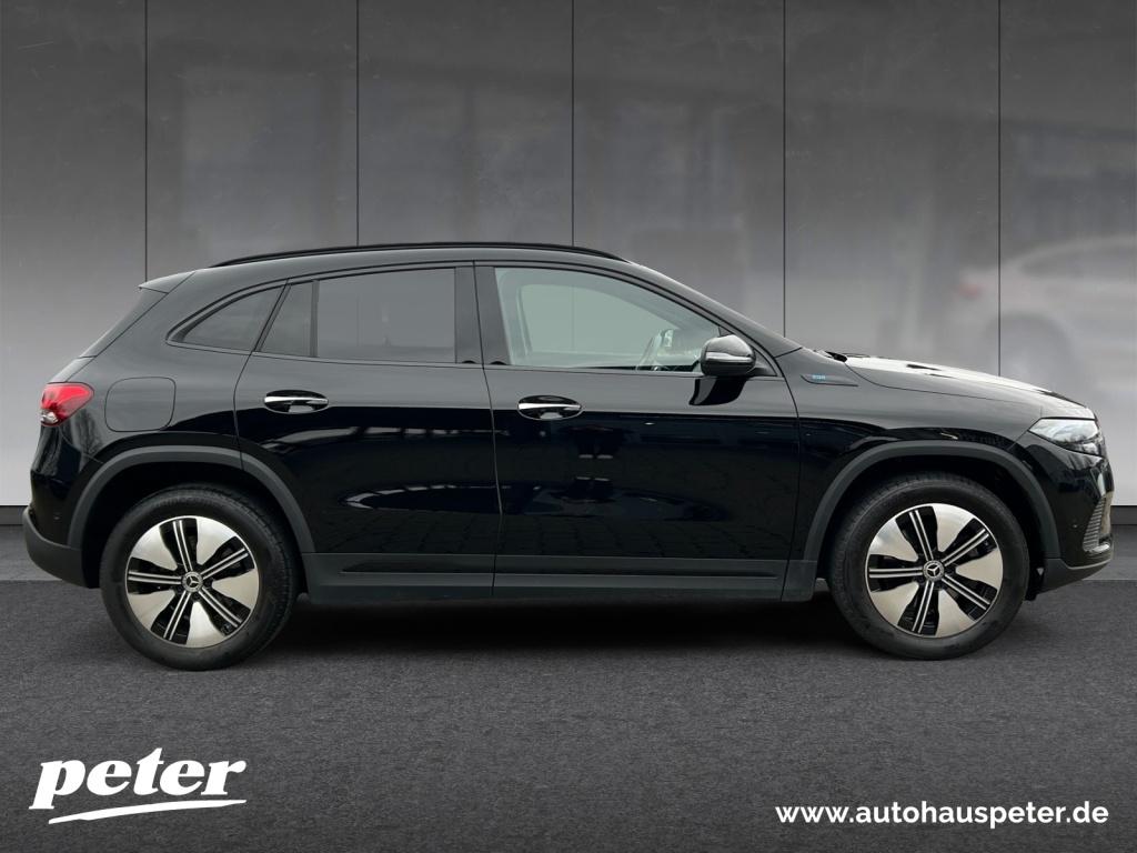 Mercedes-Benz EQA 250 Night/Electric Art/LED/Pano-SD/Distronic Mercedes-Benz EQA 250 Night/Electric Art/LED/Pano-SD/Distronic