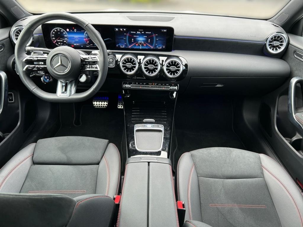 Mercedes-Benz AMG A 35 AMG 4M Limousine /Multibeam/ Mercedes-Benz AMG A 35 AMG 4M Limousine /Multibeam/