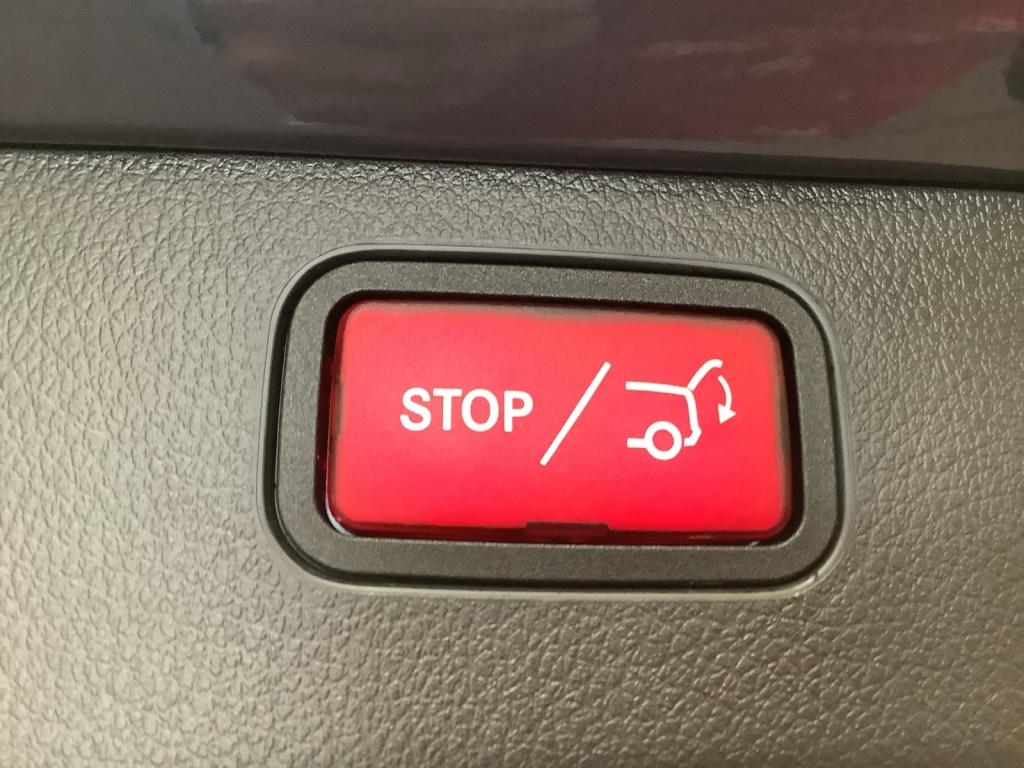 Mercedes-Benz C 300 de T AMG/Advanced/LED/Distronic/Pano-D/AHK Mercedes-Benz C 300 de T AMG/Advanced/LED/Distronic/Pano-D/AHK