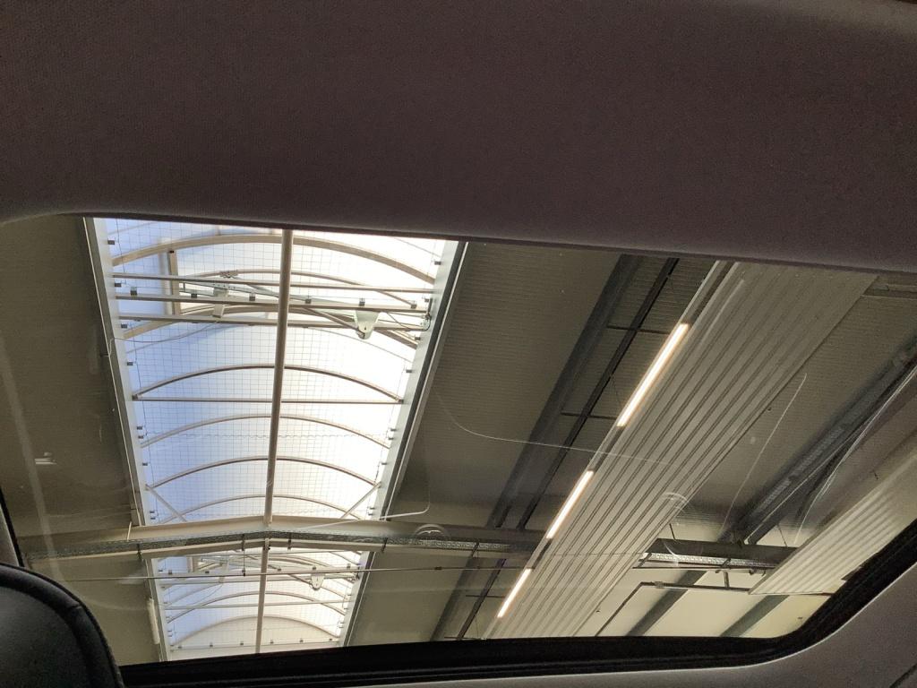 Mercedes-Benz C 300 de T AMG/Advanced/LED/Distronic/Pano-D/AHK Mercedes-Benz C 300 de T AMG/Advanced/LED/Distronic/Pano-D/AHK