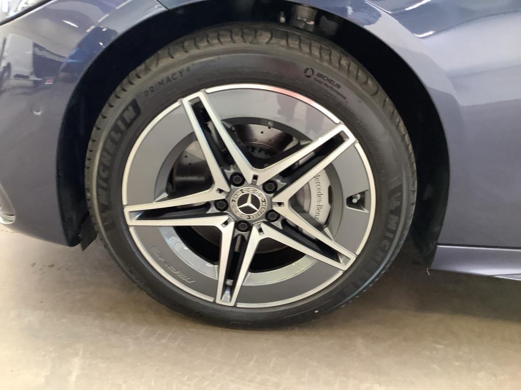 Mercedes-Benz C 300 de T AMG/Advanced/LED/Distronic/Pano-D/AHK Mercedes-Benz C 300 de T AMG/Advanced/LED/Distronic/Pano-D/AHK