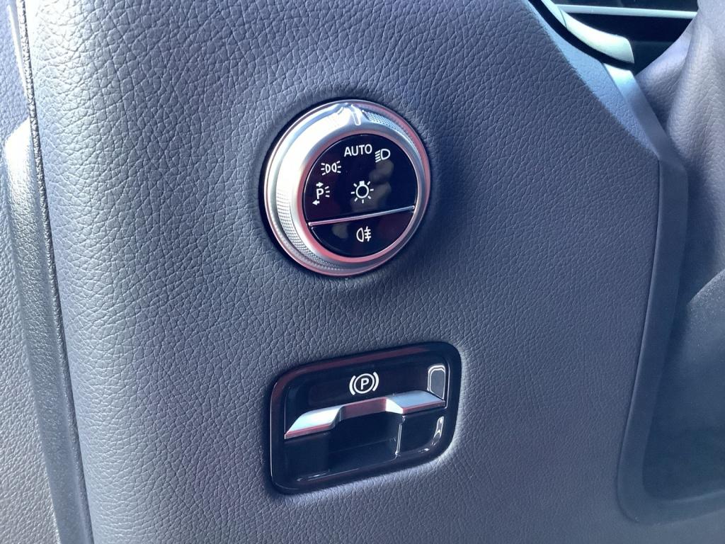 Mercedes-Benz GLC 300 de 4M AMG/NIGHT/20/9G/DIGITAL/360°K/AHK Mercedes-Benz GLC 300 de 4M AMG/NIGHT/20/9G/DIGITAL/360°K/AHK