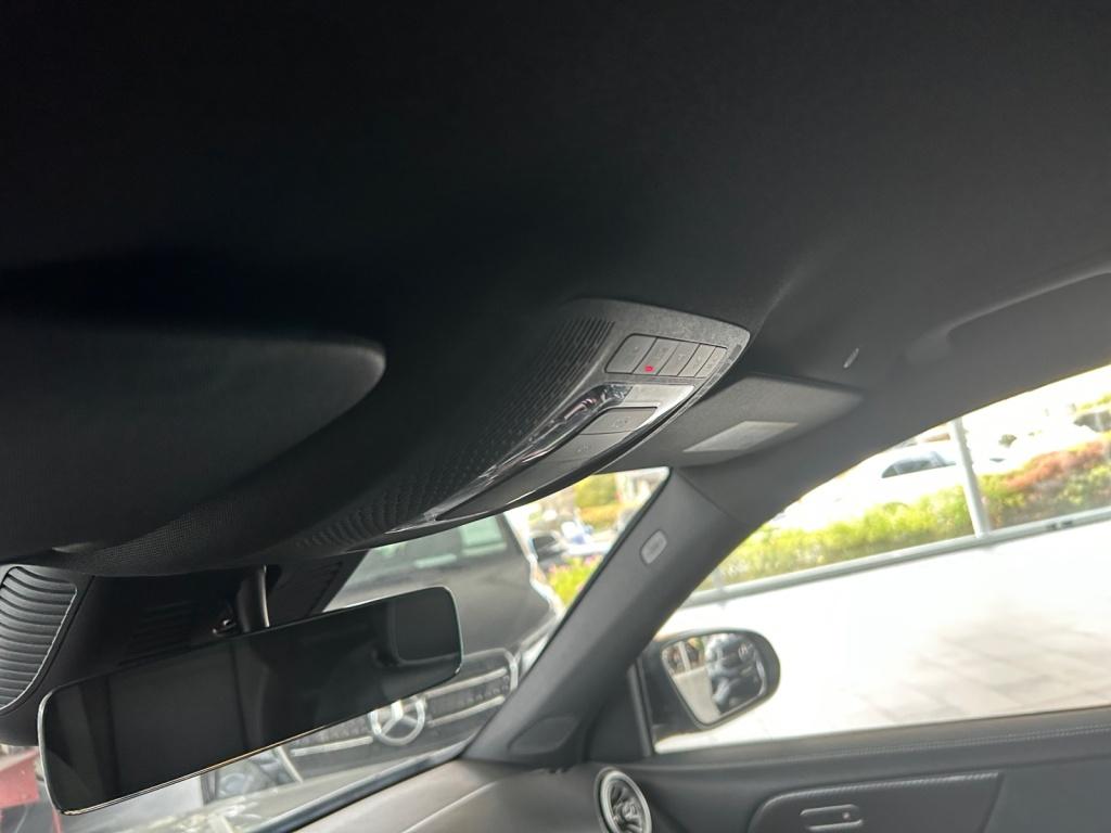 Mercedes-Benz GLB 200 d 4MATIC AMG-LINE/STYLING+MULTIBEAM+MBUX Mercedes-Benz GLB 200 d 4MATIC AMG-LINE/STYLING+MULTIBEAM+MBUX